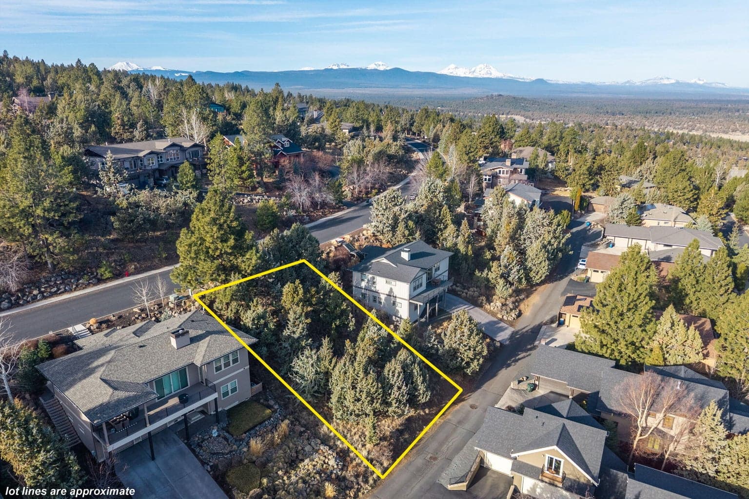 Photo of 1238 NW Remarkable Drive 16 of 24