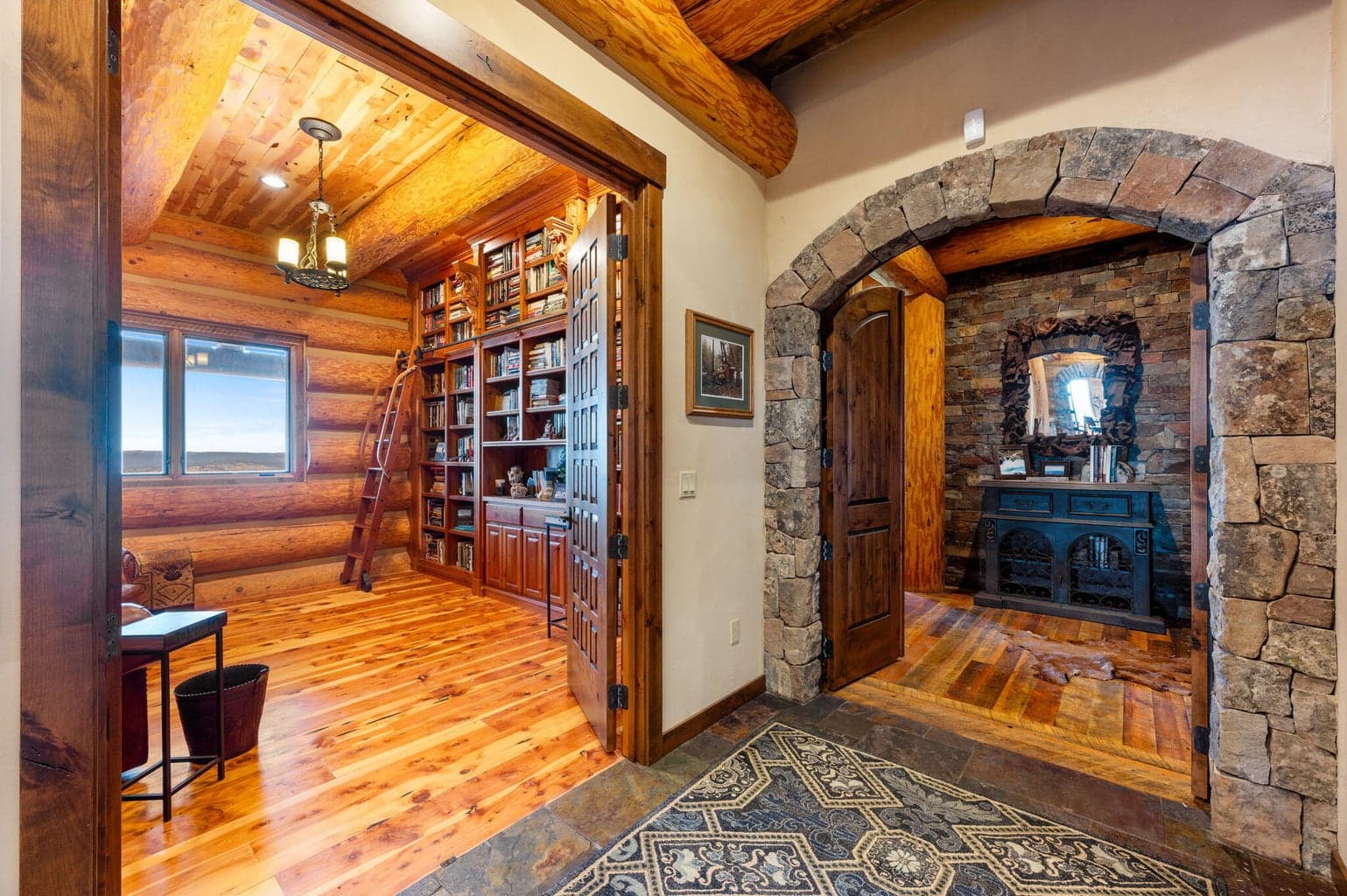 Photo of 27990 Old Wolf Creek Road 13 of 56