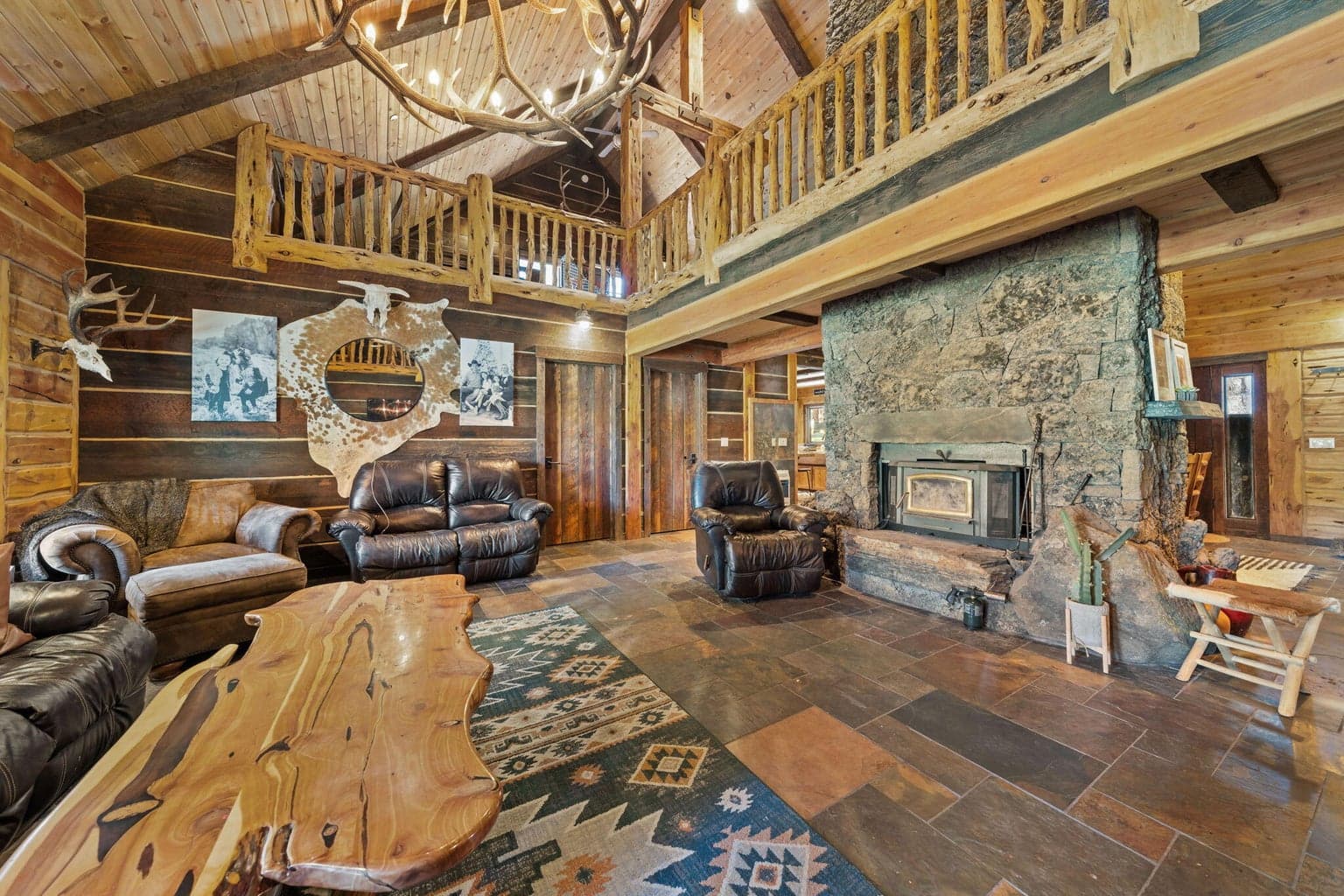 Photo of 27990 Old Wolf Creek Road 29 of 56