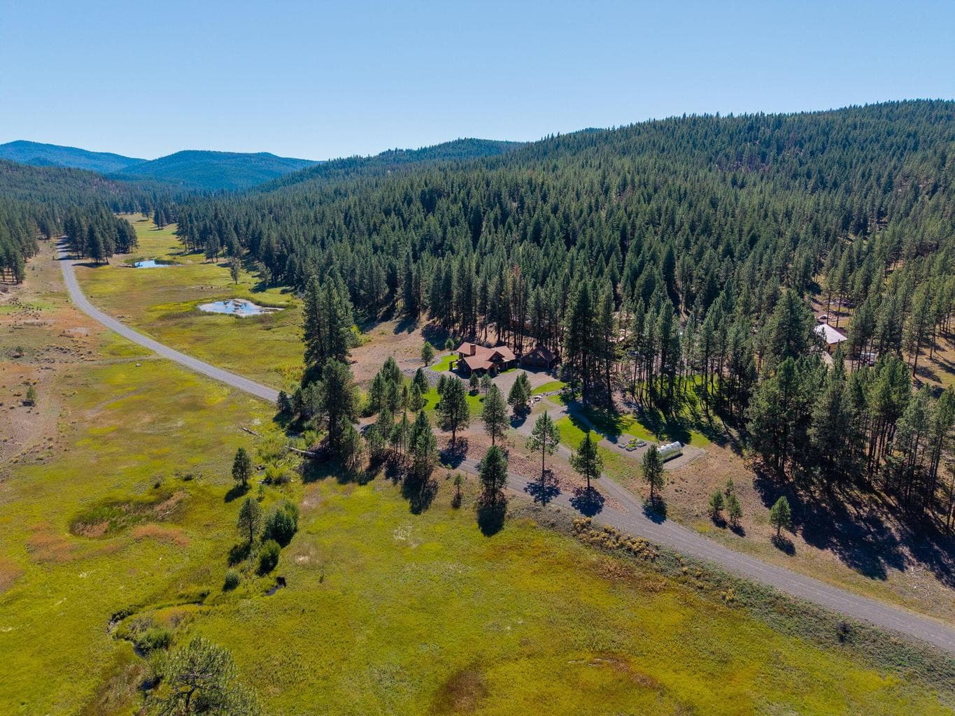 Photo of 27990 Old Wolf Creek Road 45 of 56