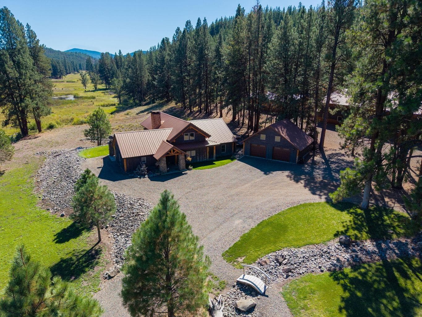 Photo of 27990 Old Wolf Creek Road 47 of 56