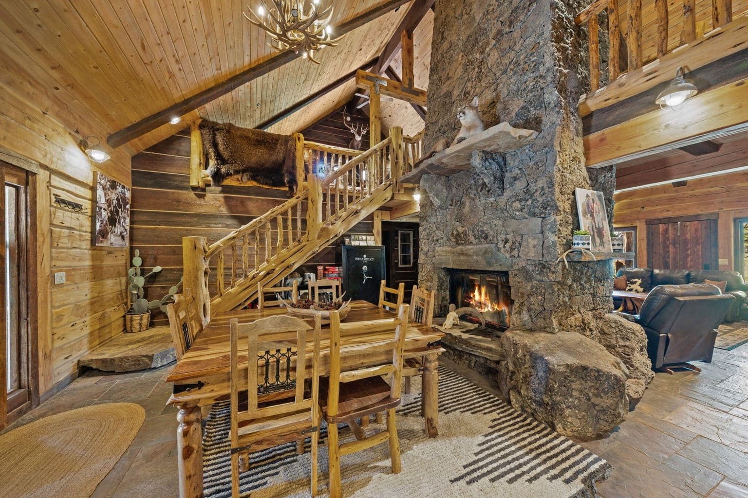 Photo of 27990 Old Wolf Creek Road 31 of 56