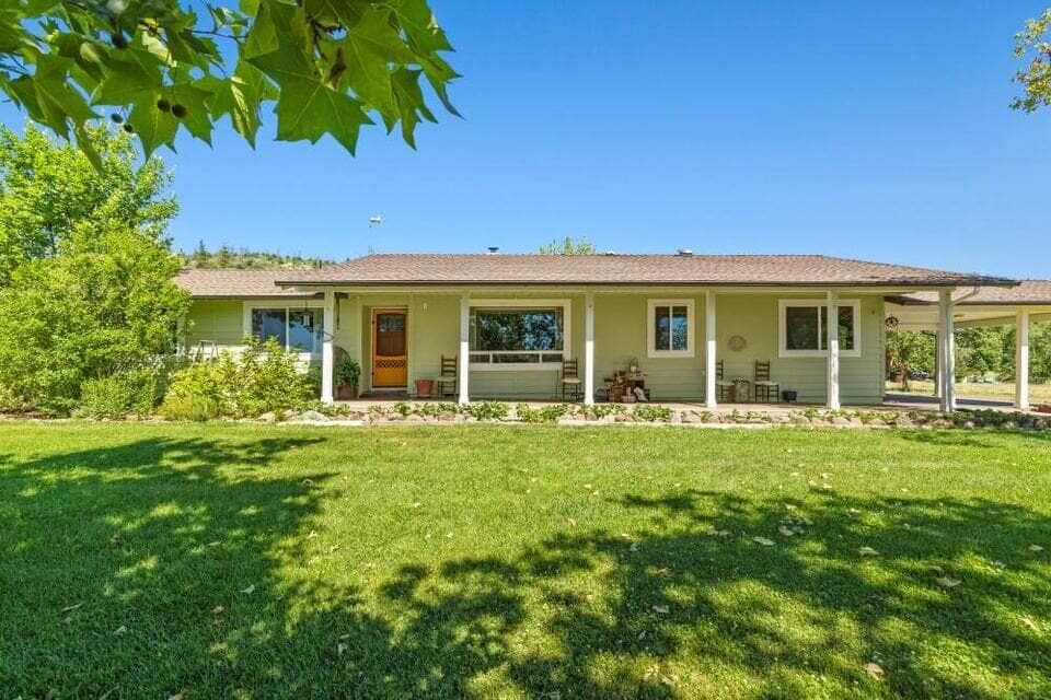800 Hillandale