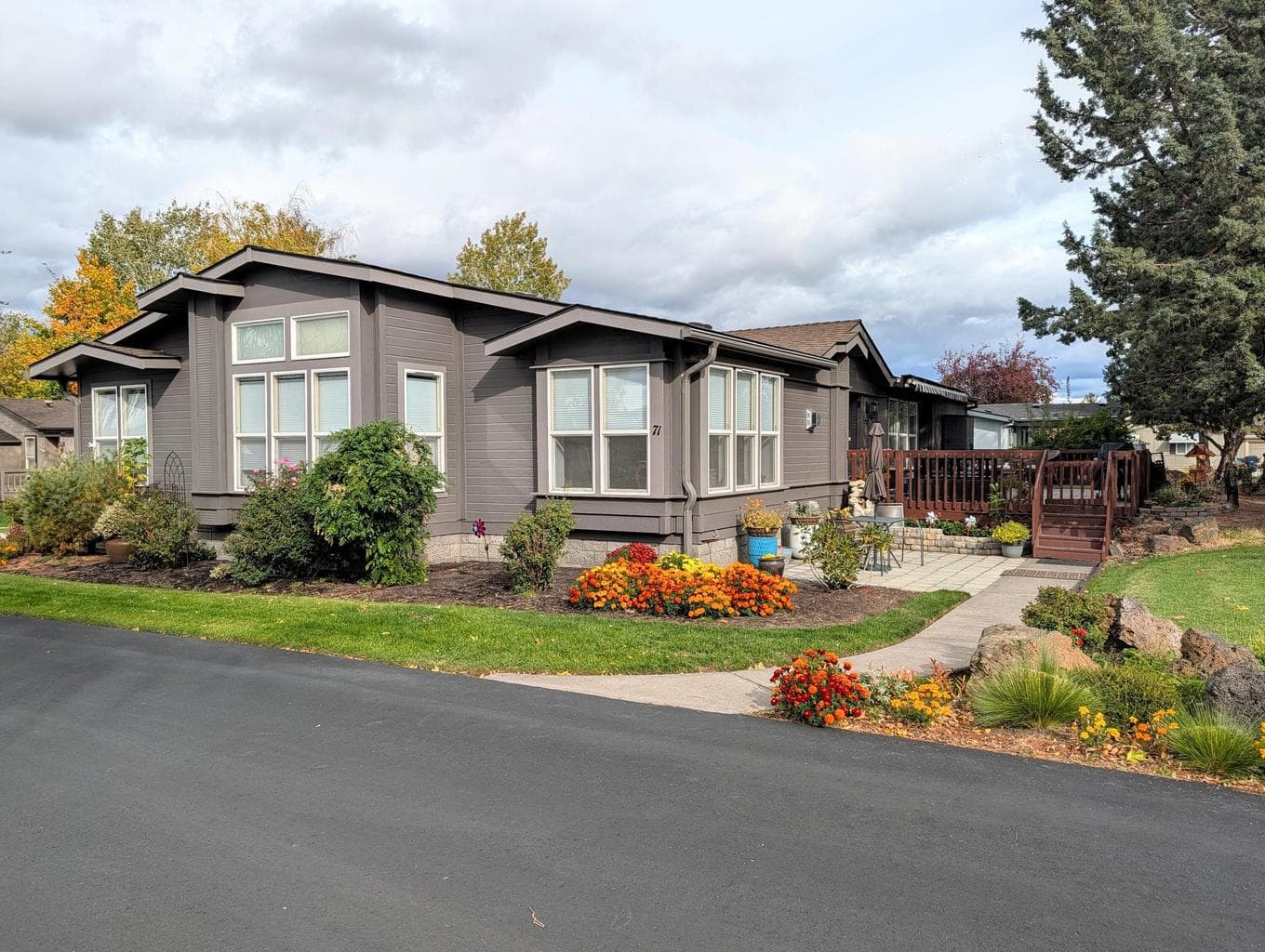 Photo of 1188 27th 3 of 27