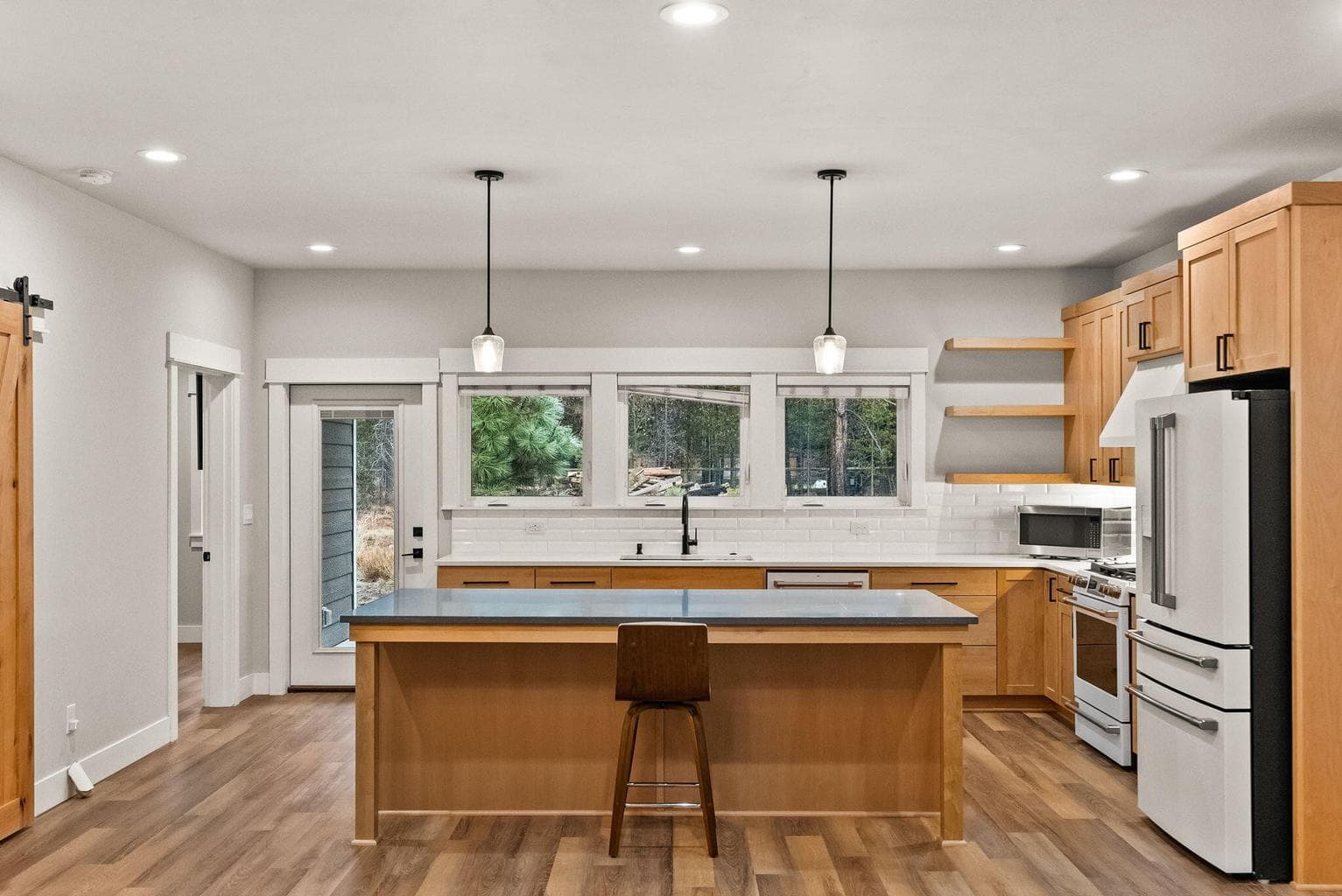Photo of 17008 Sharp Drive 15 of 65