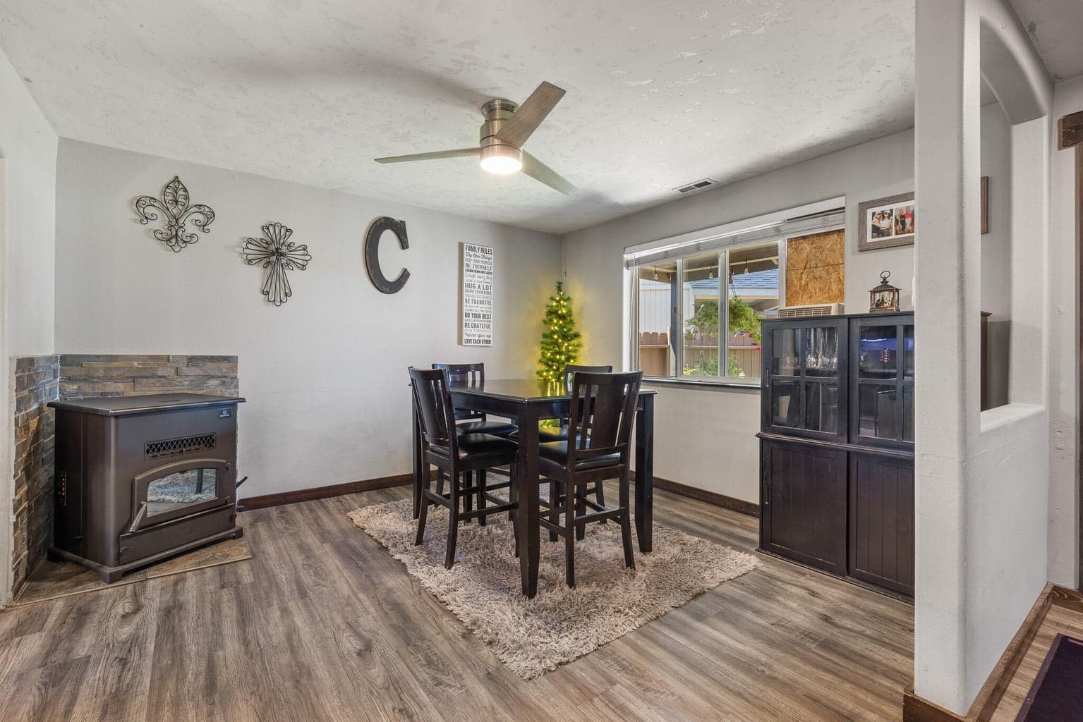 Photo of 1216 32nd 4 of 46