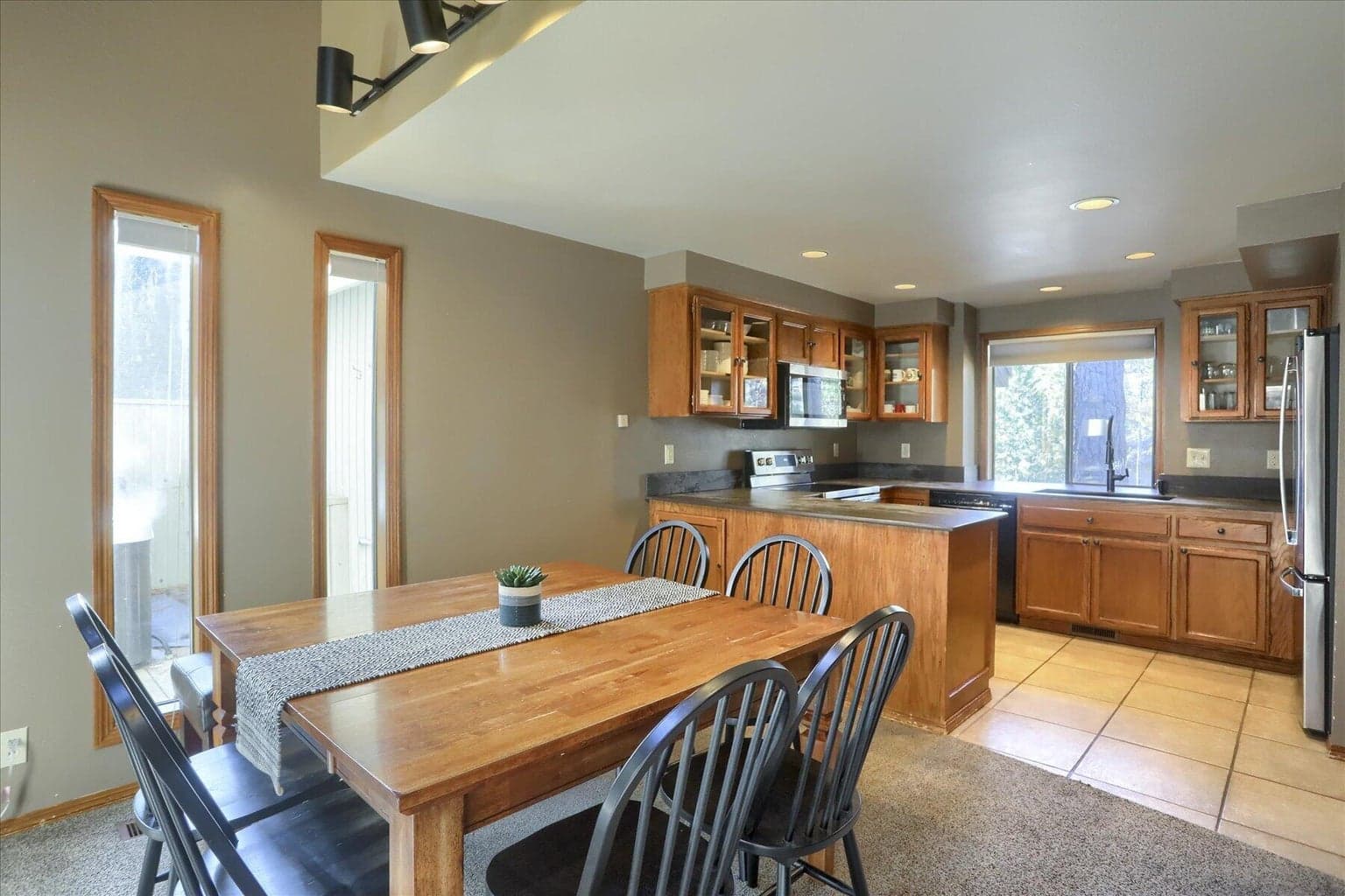 Photo of 57308 Red Fir Lane 8 of 37