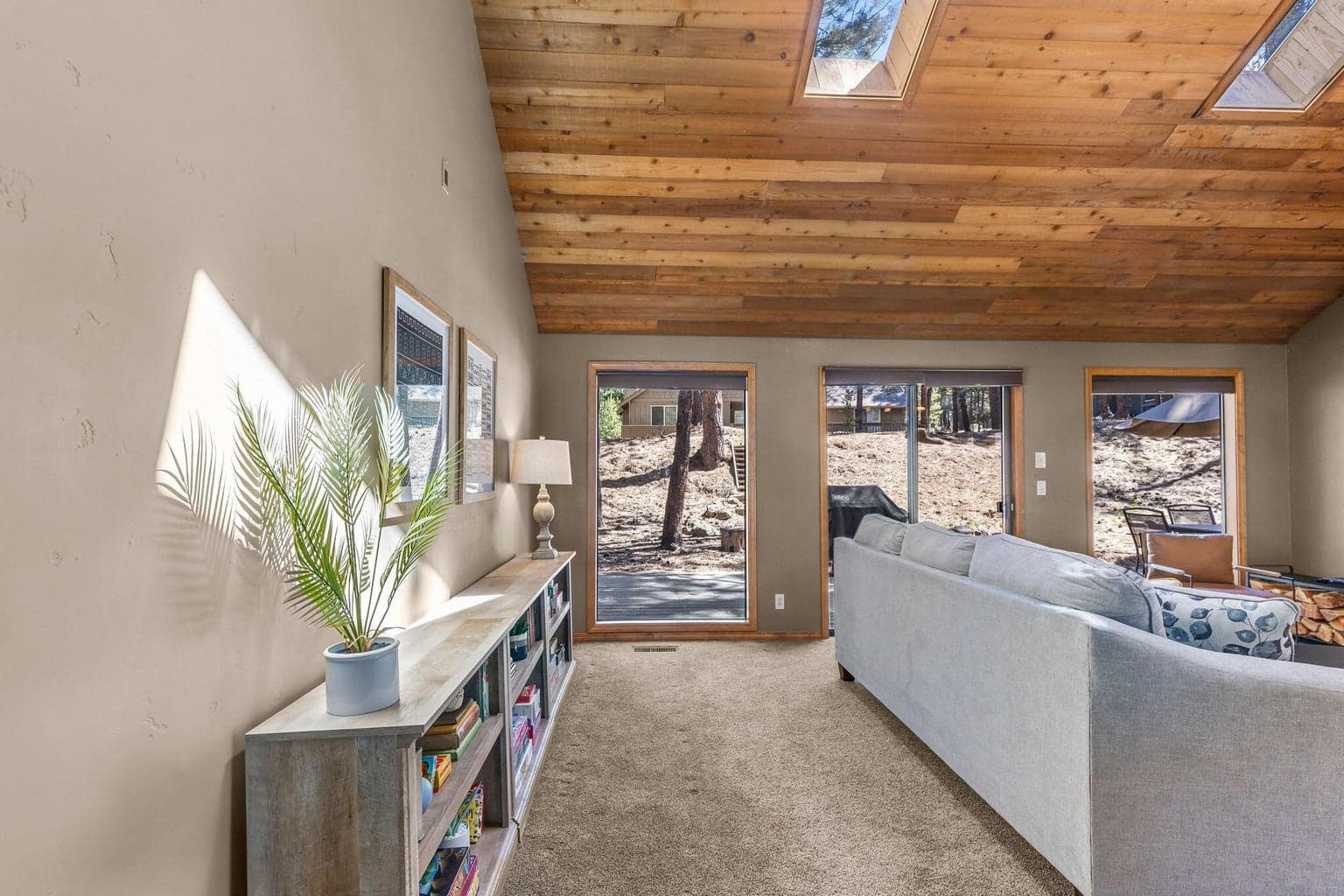 Photo of 57308 Red Fir Lane 13 of 37