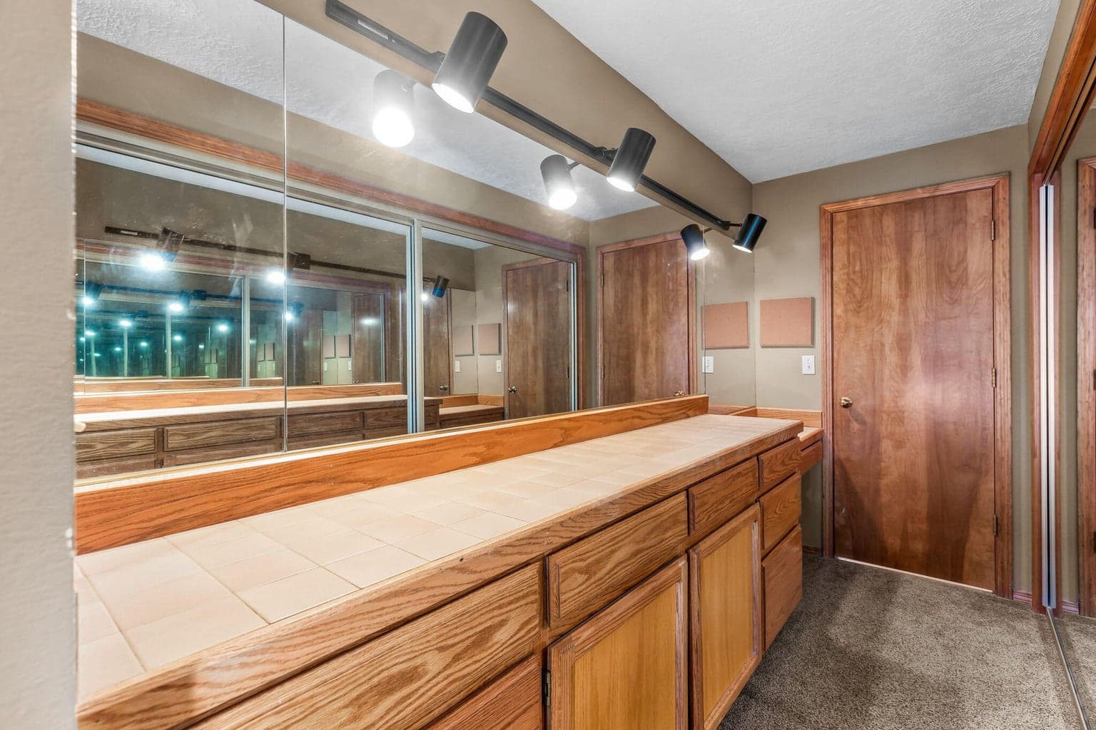 Photo of 57308 Red Fir Lane 22 of 37