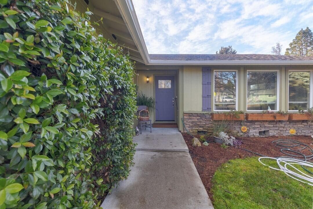 Photo of 1116 Spruce 4 of 32