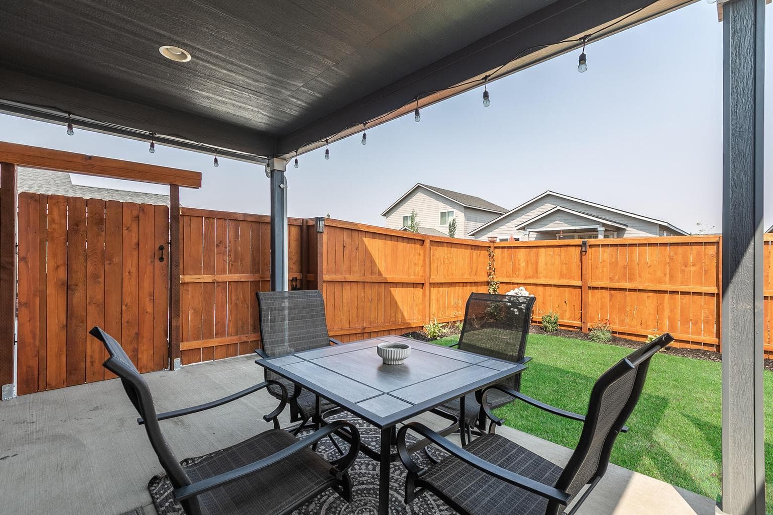 Photo of 654 NW 27th Street 21 of 25