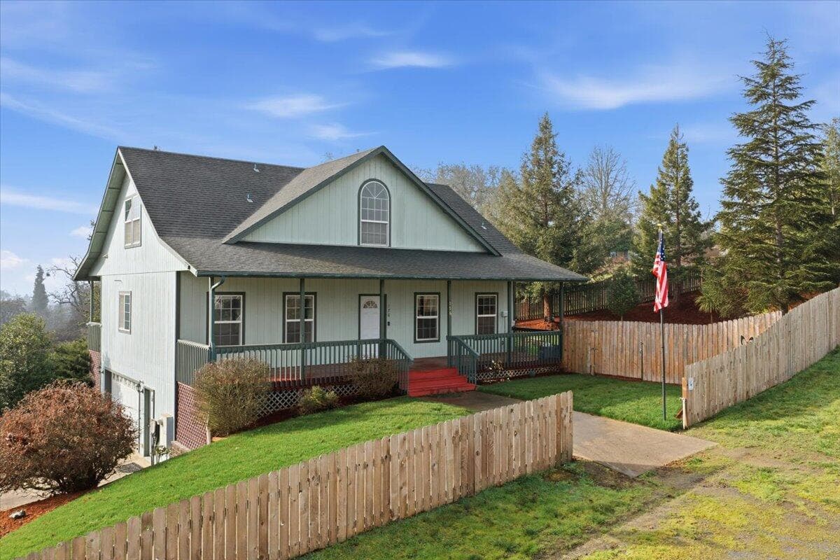 Photo of 176 Nehalem 1 of 42