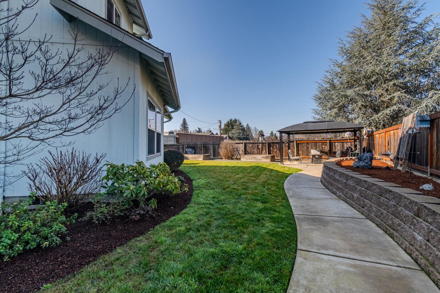 Photo of 1316 Foster Way 3 of 53