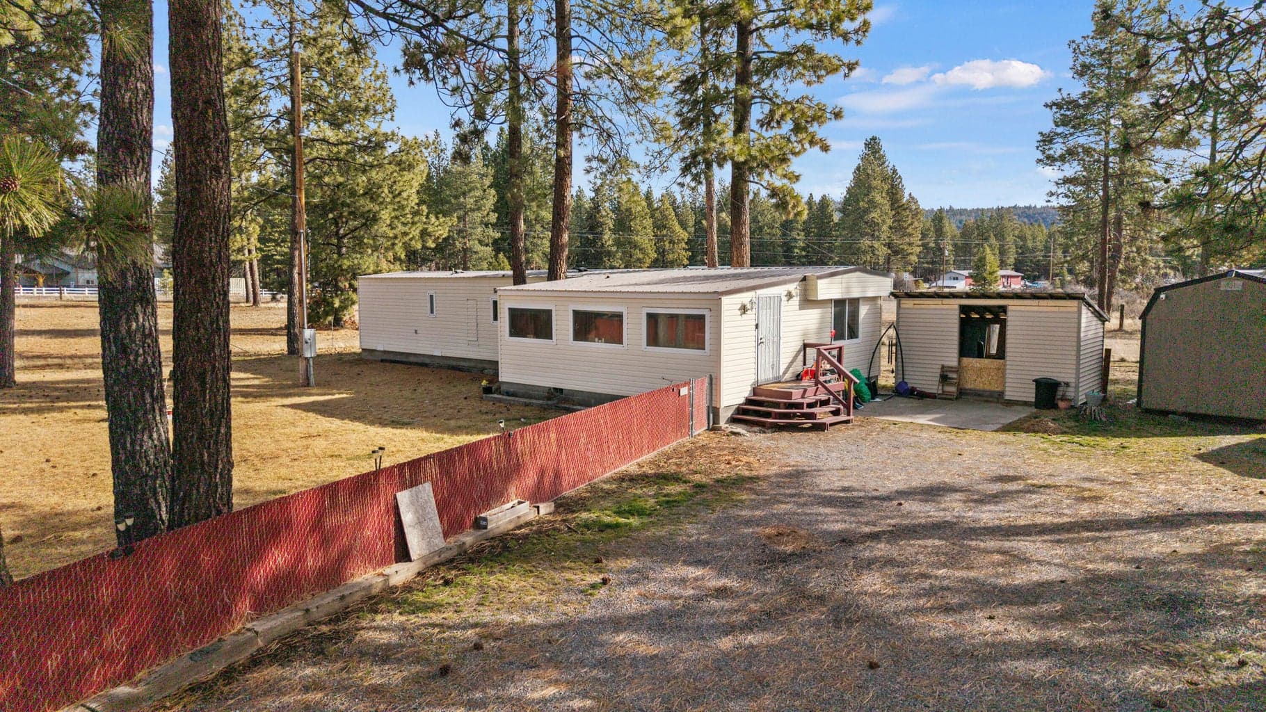 Photo of 35503 Chiloquin 5 of 44