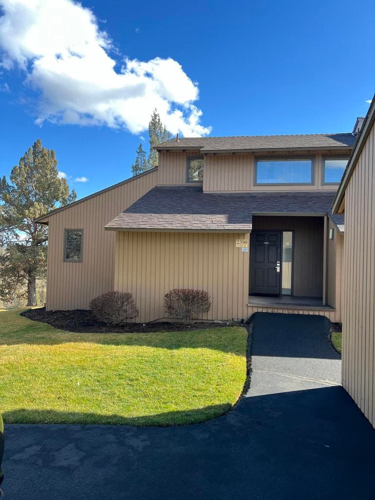 Photo of 2390 Snowgoose Drive 1 of 62