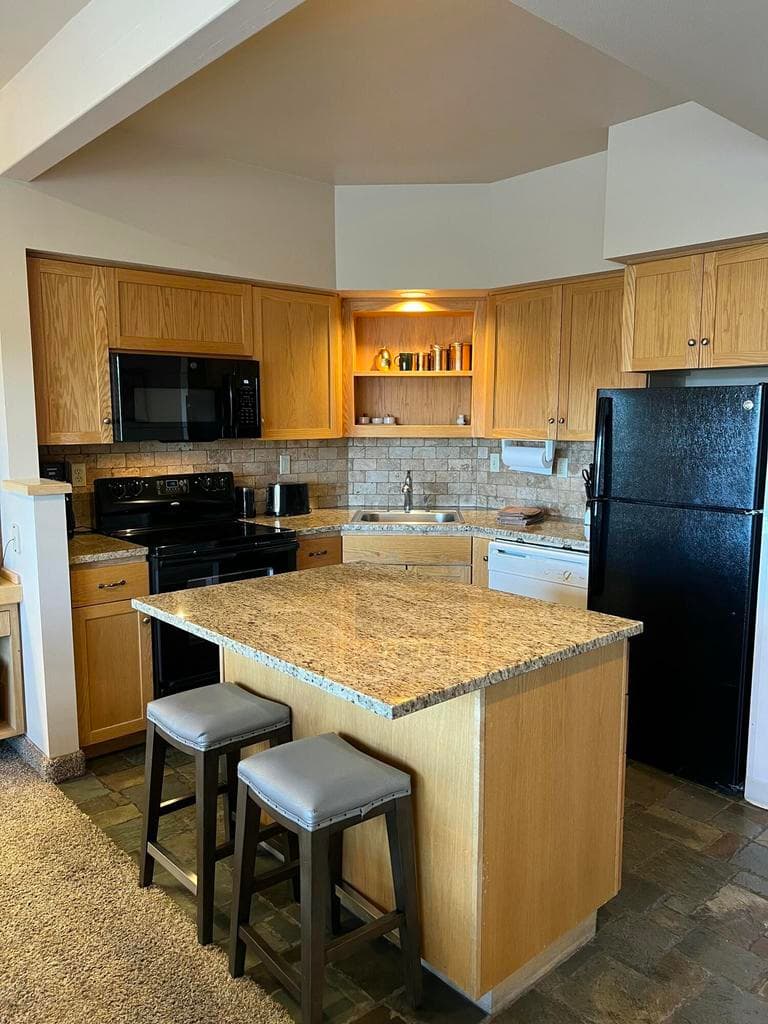 Photo of 2390 Snowgoose Drive 4 of 62