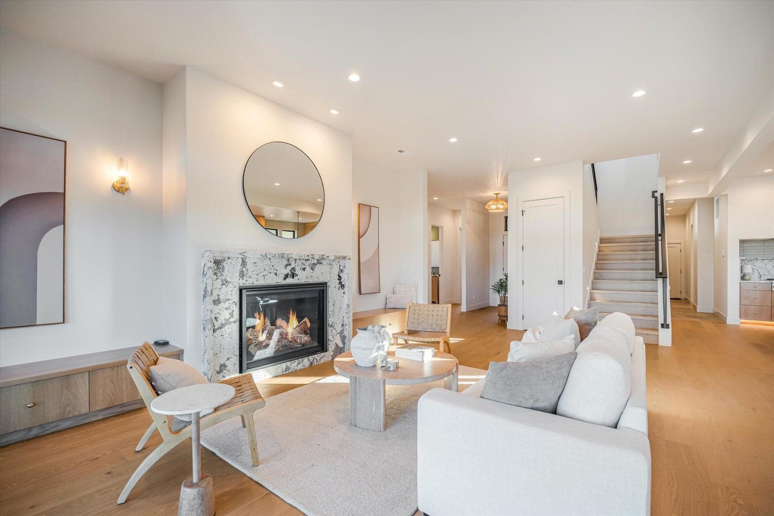 Photo of 3412 Sullivan 5 of 53