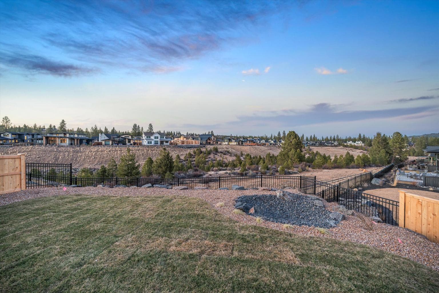 Photo of 3412 NW Sullivan Avenue 42 of 53