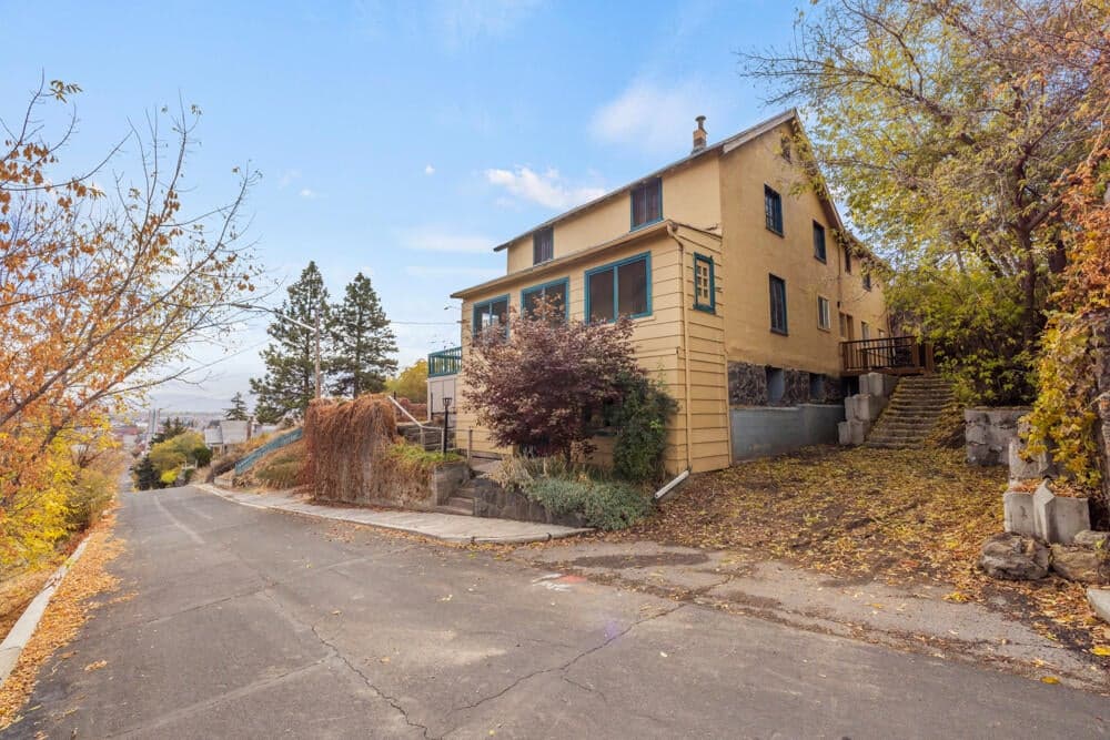 Photo of 510 7th 2 of 40