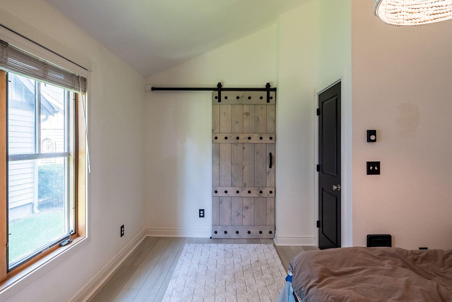 Photo of 335 S Cottonwood Street 24 of 31