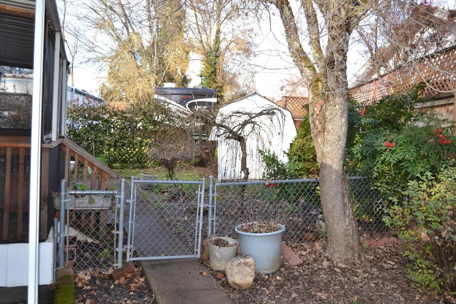 Photo of 285 Lakeview 4 of 19