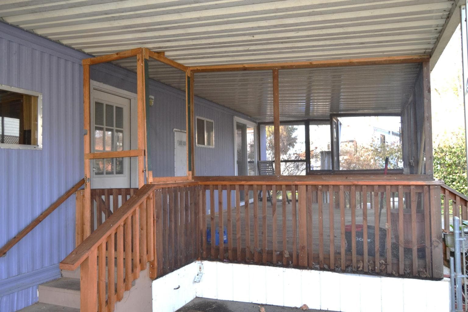 Photo of 285 Lakeview 3 of 19