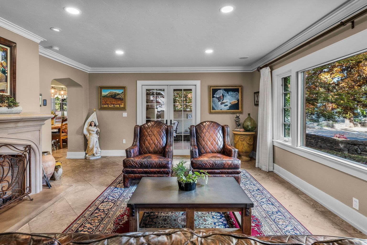 Photo of 107 Drake 5 of 57