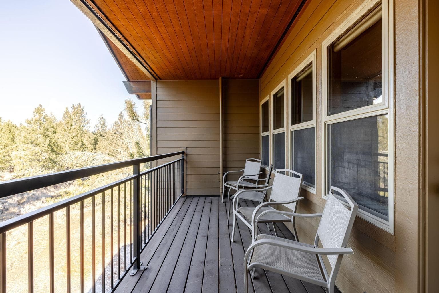 Photo of 18575 SW Century Drive 20 of 49