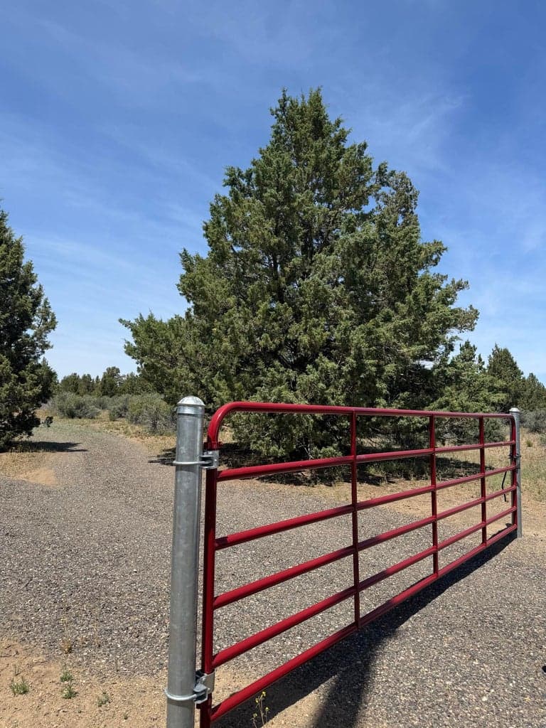 Gated and rocked entry
