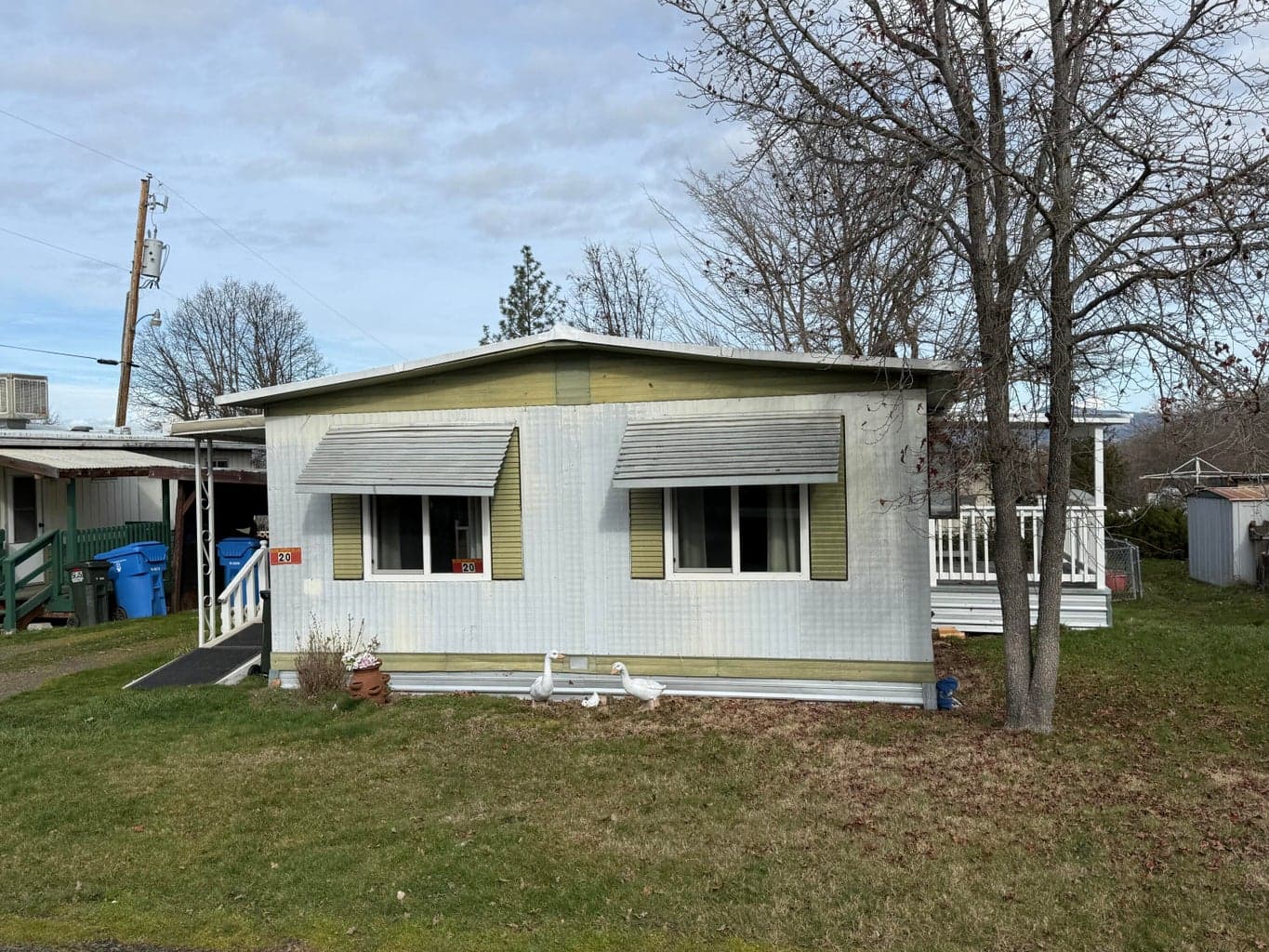 Photo of 421 Stevens 3 of 22