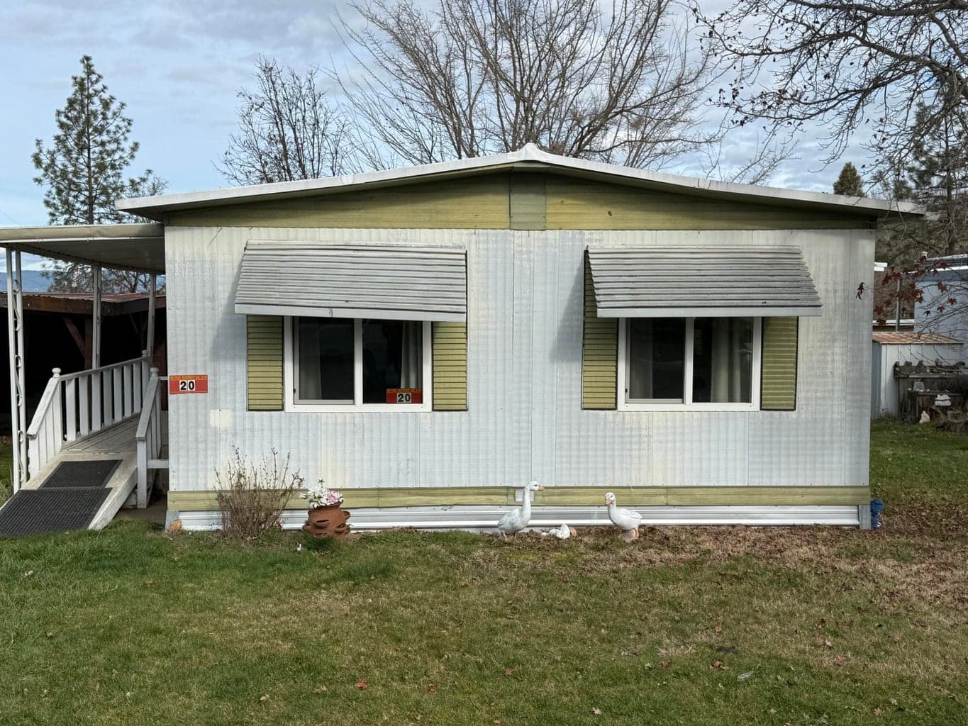 Photo of 421 Stevens 4 of 22