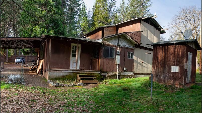 Photo of 4015 Pleasant Creek 3 of 8
