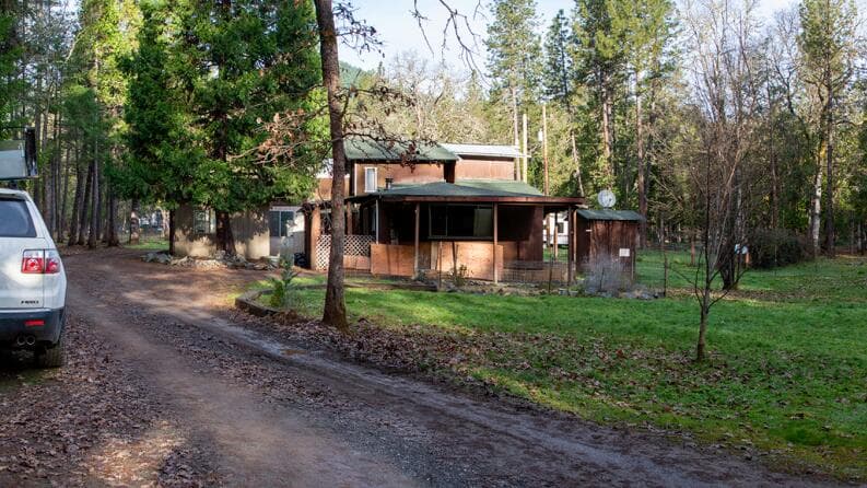 4015 Pleasant Creek