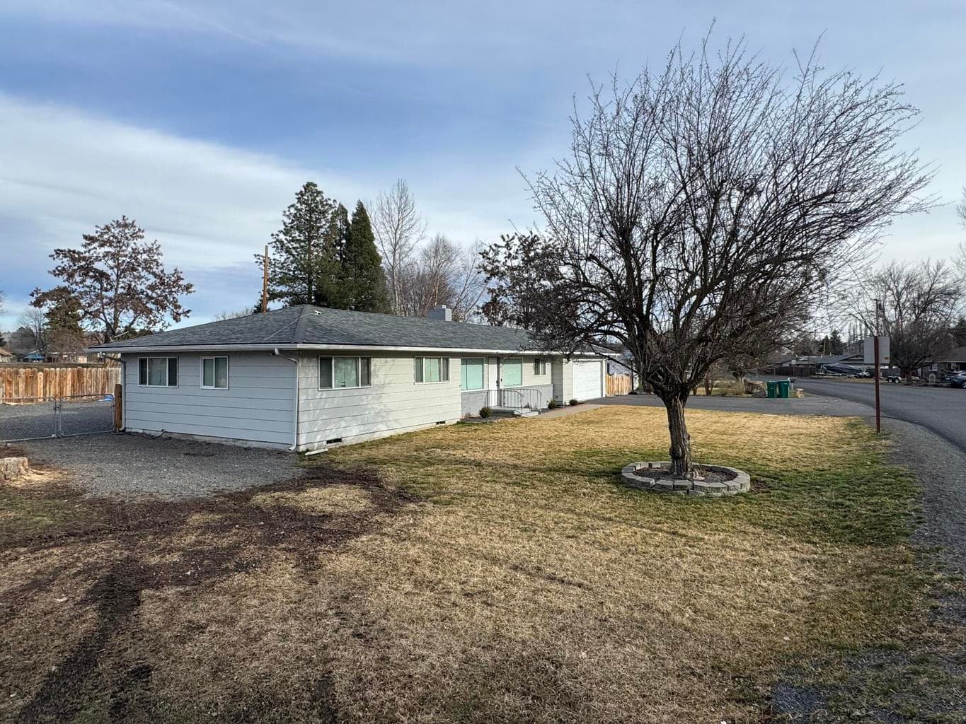 Photo of 3267 Hope 5 of 37