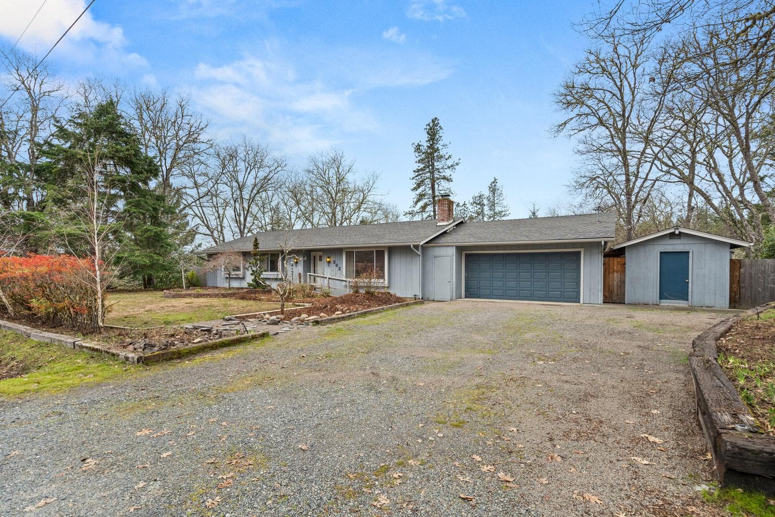 Photo of 262 Lathrop 2 of 36
