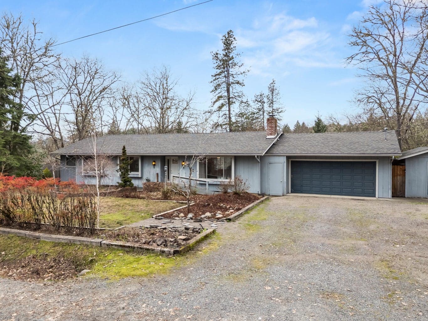 Photo of 262 Lathrop 3 of 36
