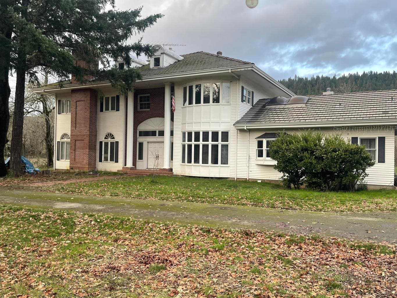 Photo of 800 Sunny Glen 4 of 37