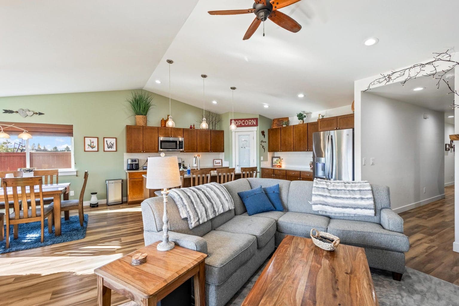 Photo of 51780 Mountain Pine 5 of 42