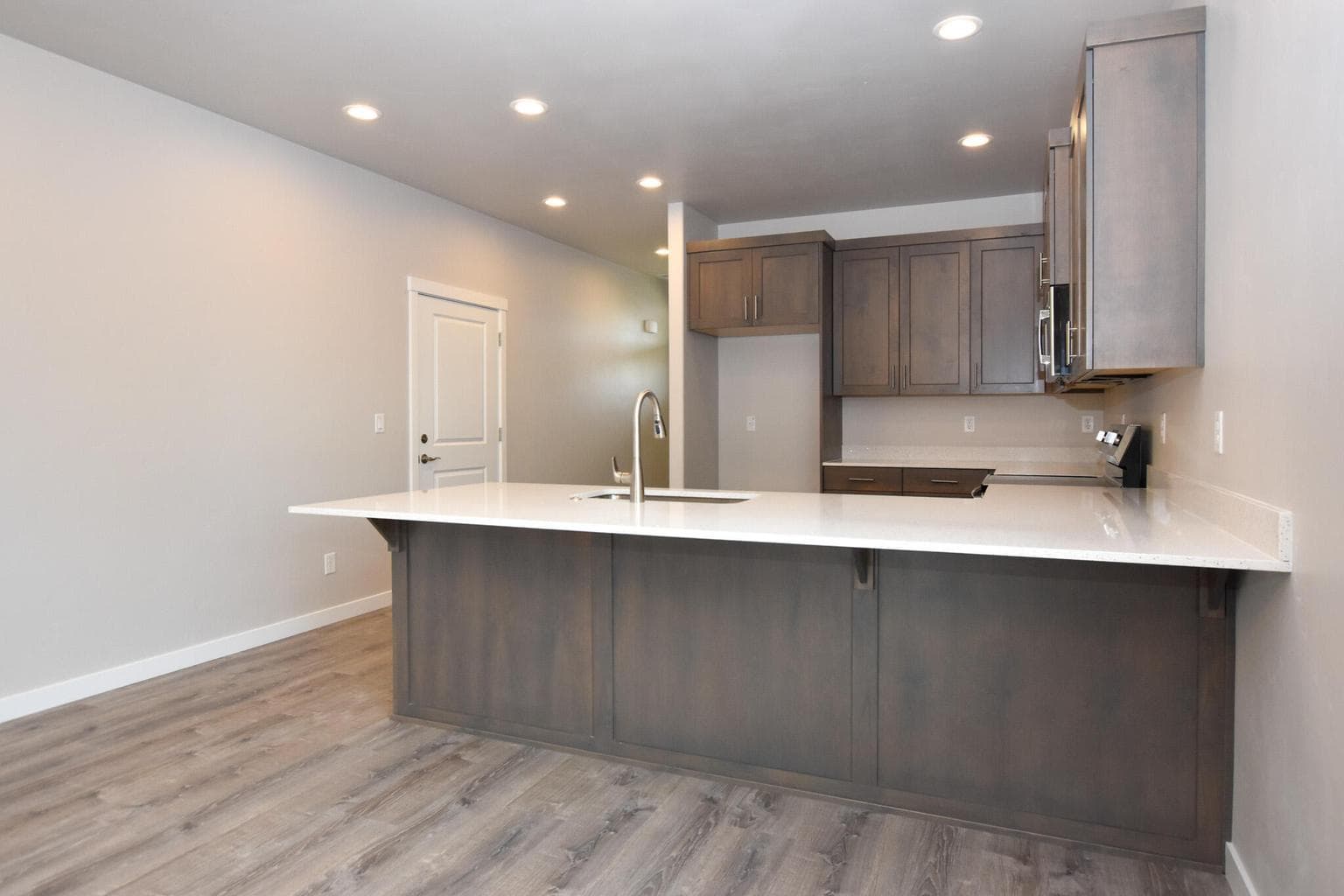 Photo of 2364 SW 25th Street 8 of 22