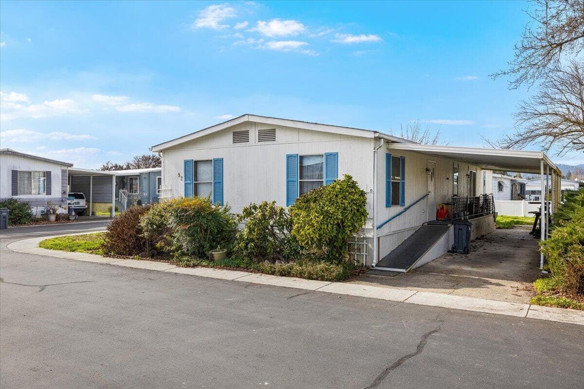 301 Freeman