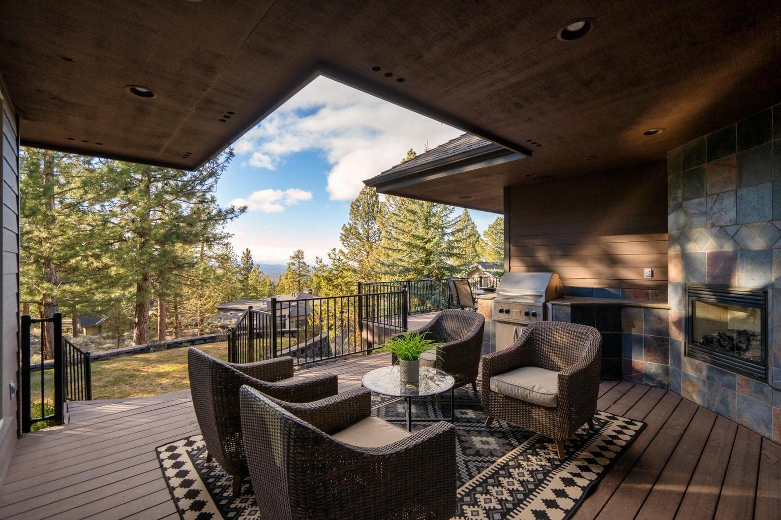 Outdoor living room with a view, and peace & quiet