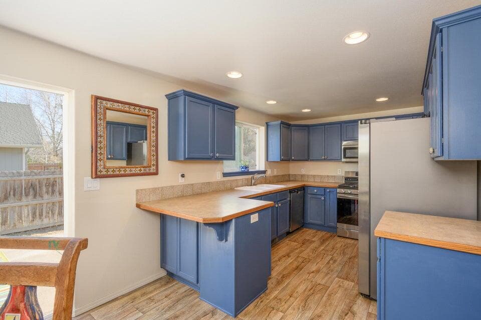 Photo of 1113 NW 22nd Place 9 of 28