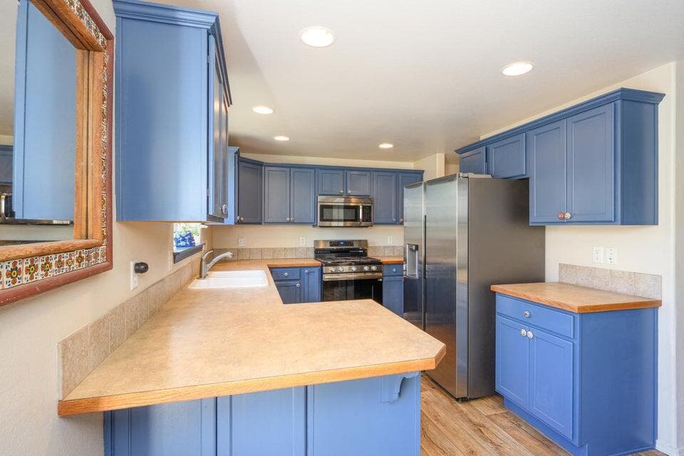 Photo of 1113 NW 22nd Place 10 of 28