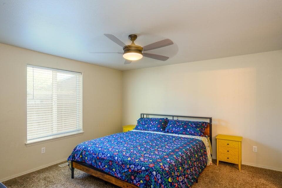 Photo of 1113 NW 22nd Place 13 of 28