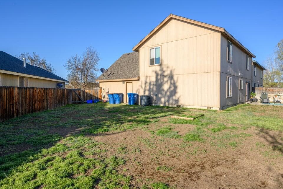 Photo of 1113 NW 22nd Place 23 of 28
