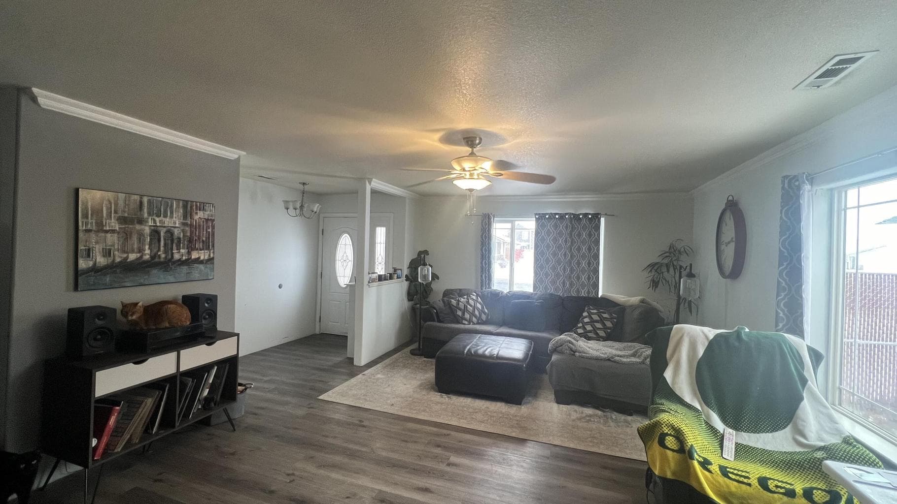 Photo of 3316 Paramont 3 of 33