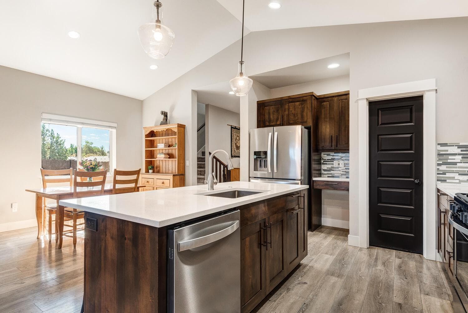 Photo of 2382 NE Jackson Avenue 11 of 20