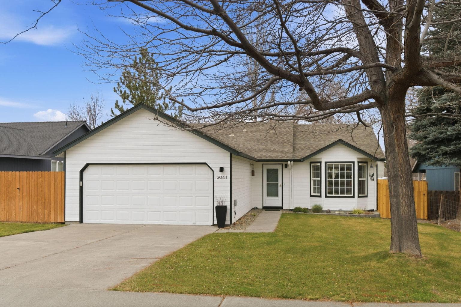 3041 Salmon, Redmond, 97756