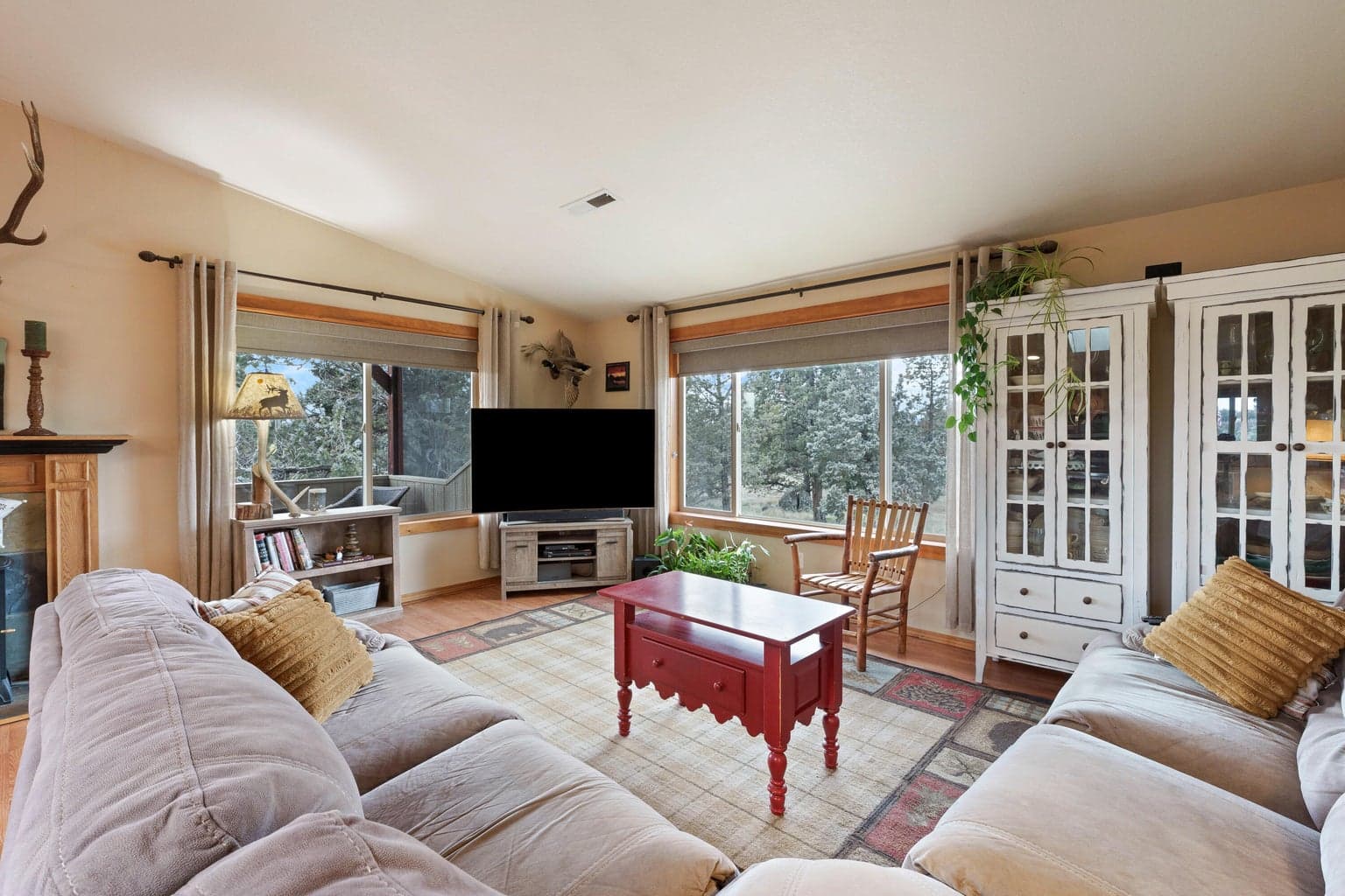Spacious Great Room