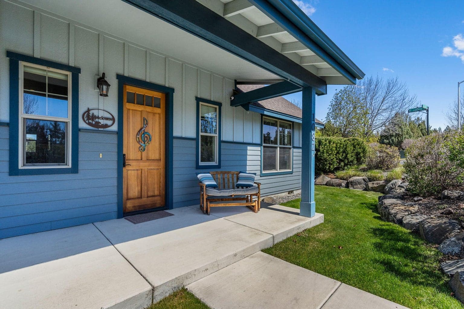 1082 Yarrow